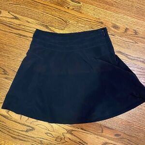 Athleta everyday skirt, navy blue size 6